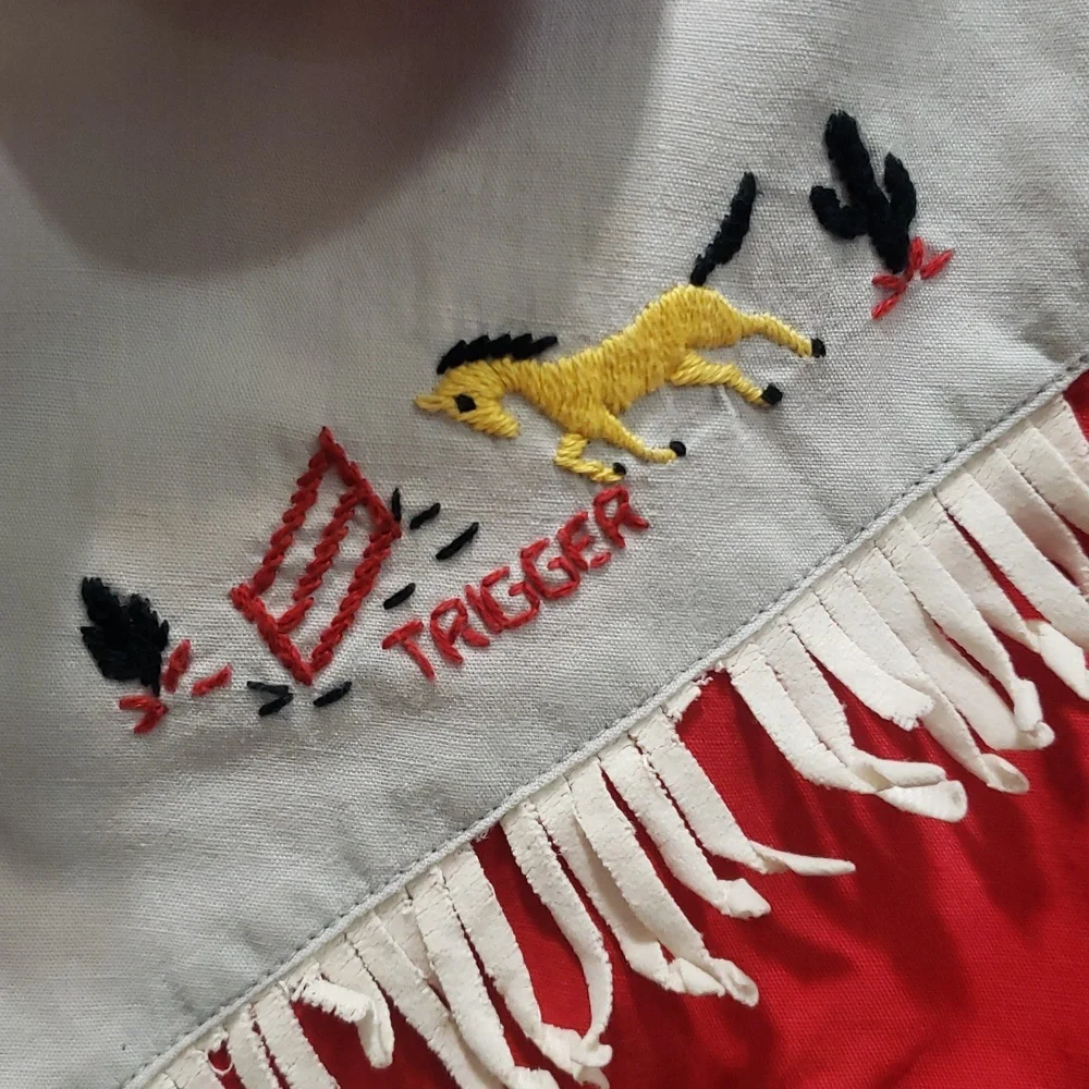 Vintage 1950s Roy Rogers Frontier Wear Western Red Fringe Boys Shirt, Size 8 - Picture 4 of 9